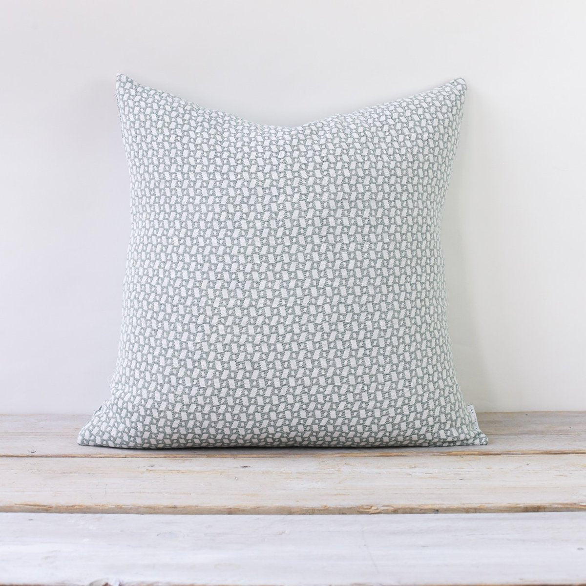 FYN GEOMETRIC CUSHION - SEA GREEN