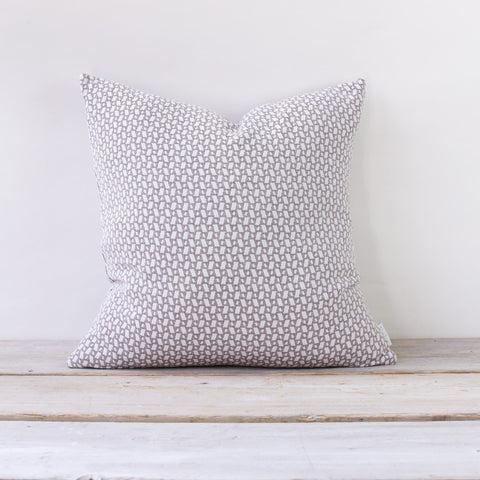 FYN GEOMETRIC CUSHION - POMEGRANATE