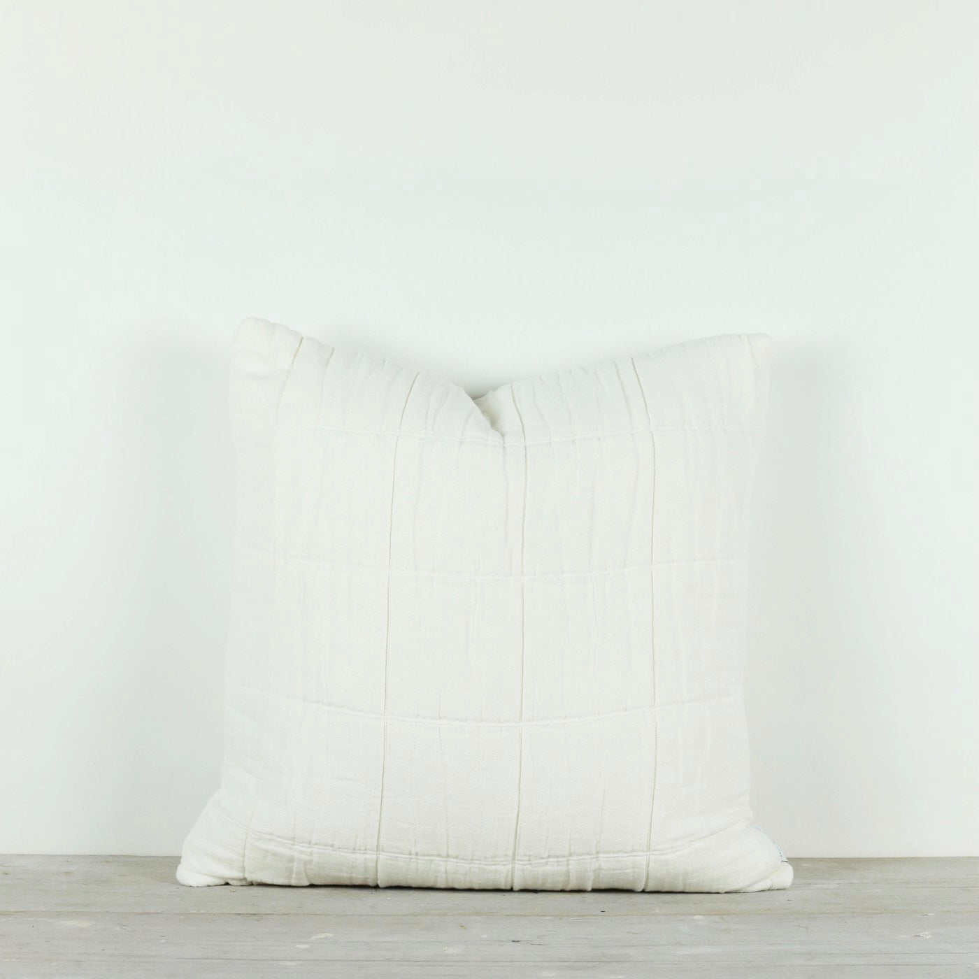 NORA GRID CUSHION - WARM WHITE