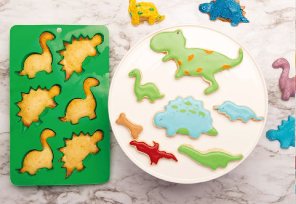 DINOSAUR ULTIMATE BAKING SET