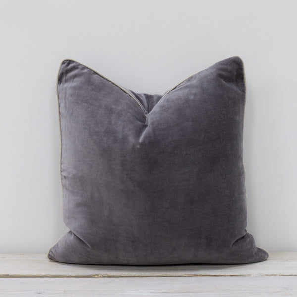 UNARI VELVET CUSHION - PEWTER GREY