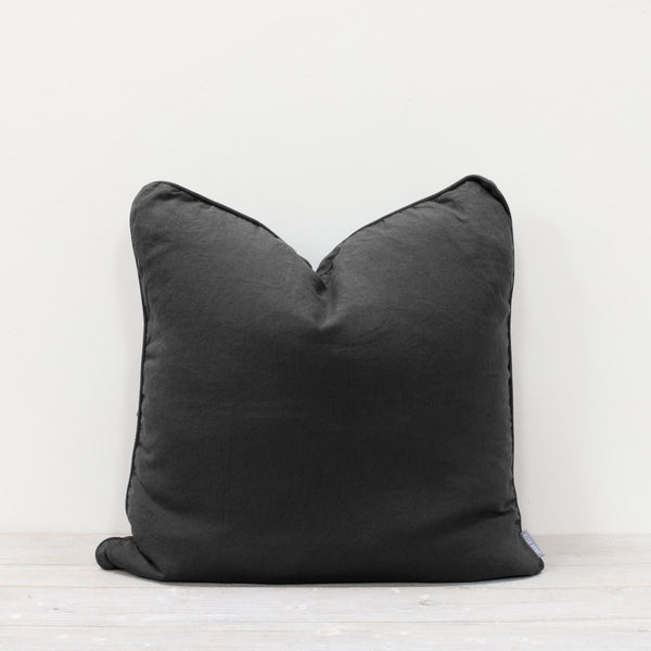 LISBON 100% LINEN CUSHION BLACK