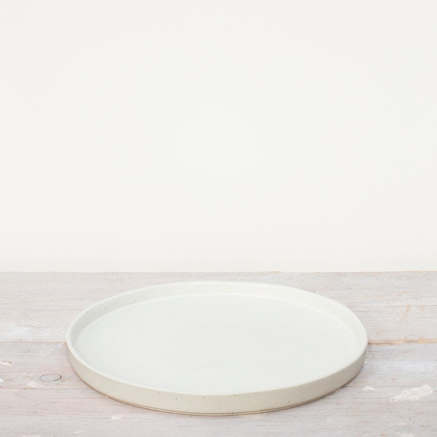 KIVI SPECKLED STONEWARE DINNER PLATE