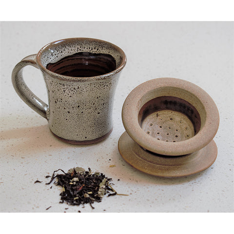 CHAI CUP AND STRAINER SET - TAWNY