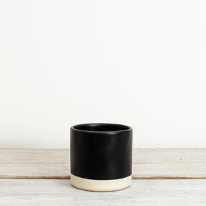 TILLI SMALL POT KURO