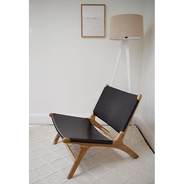 TEAK FRAME LEATHER CHAIR - BLACK