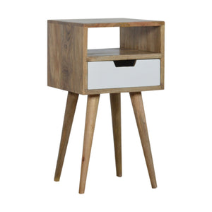 SMALL NORDIC OAK BEDSIDE WITH DRAWER