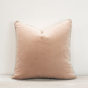 UNARI VELVET CUSHION - SHELL